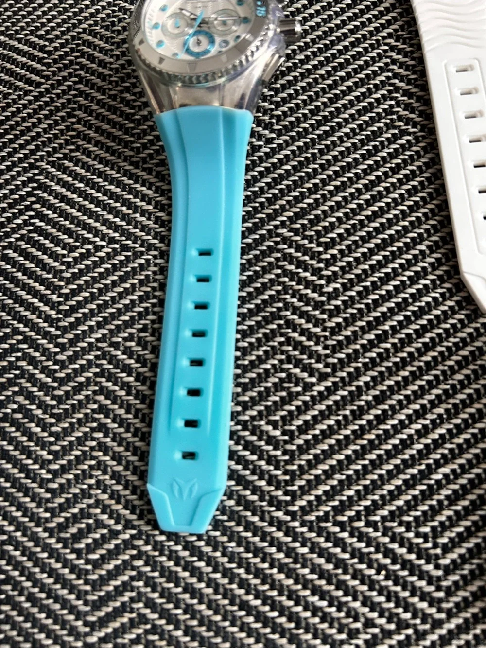 Technomarine Turquoise Silicone Strap Chronograph Watch w/ extra white strap